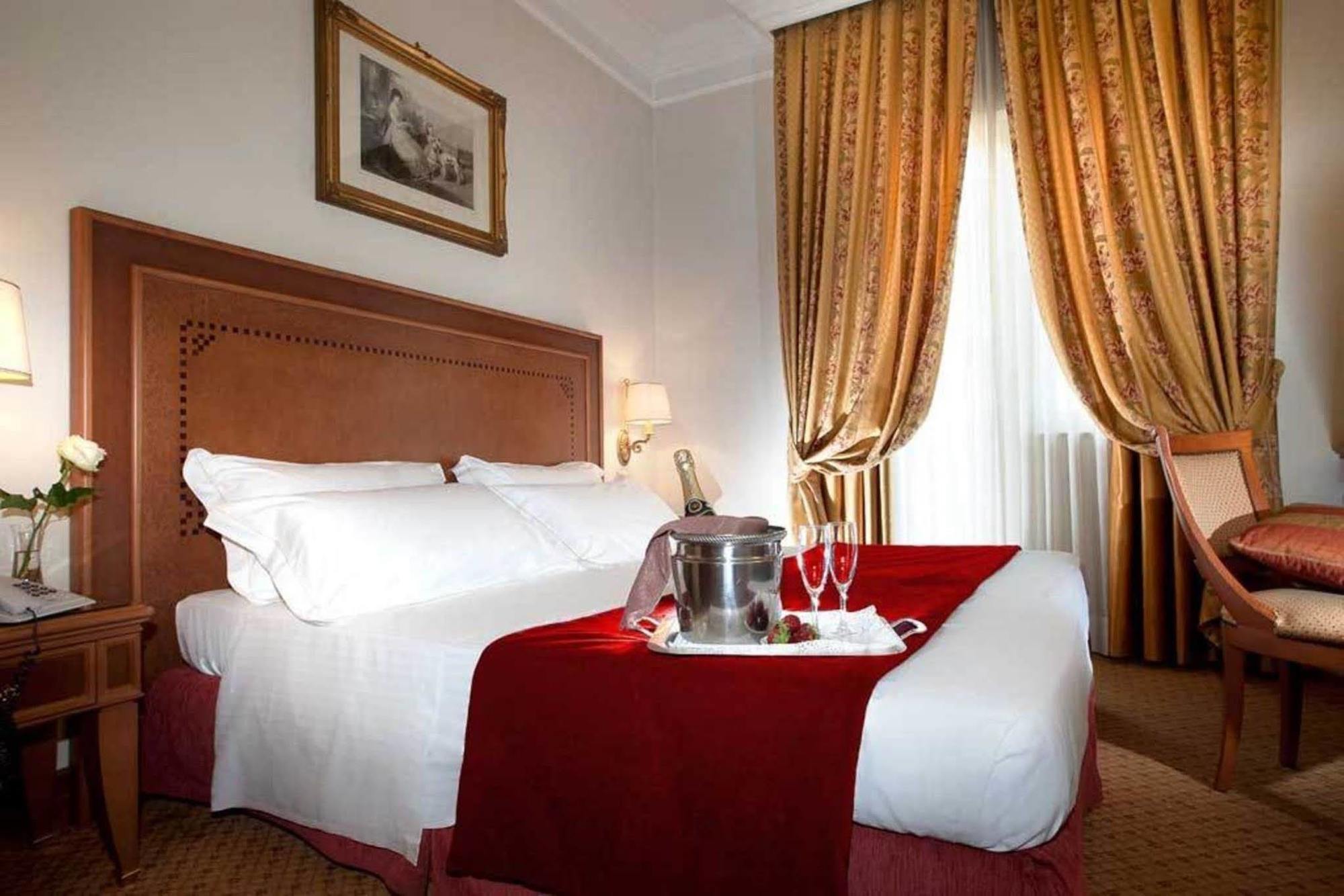 Pinewood Hotel Roma Eksteriør bilde