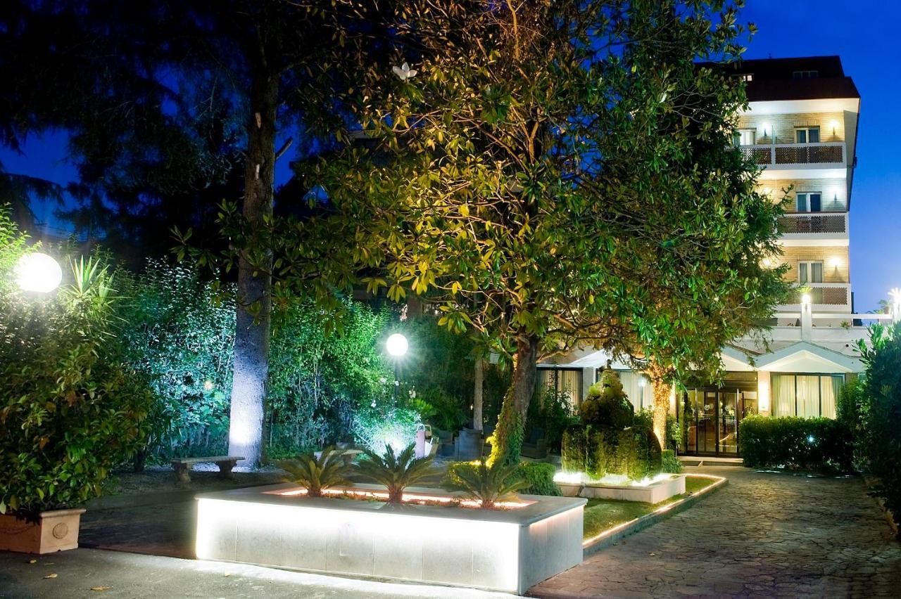 Pinewood Hotel Roma Eksteriør bilde